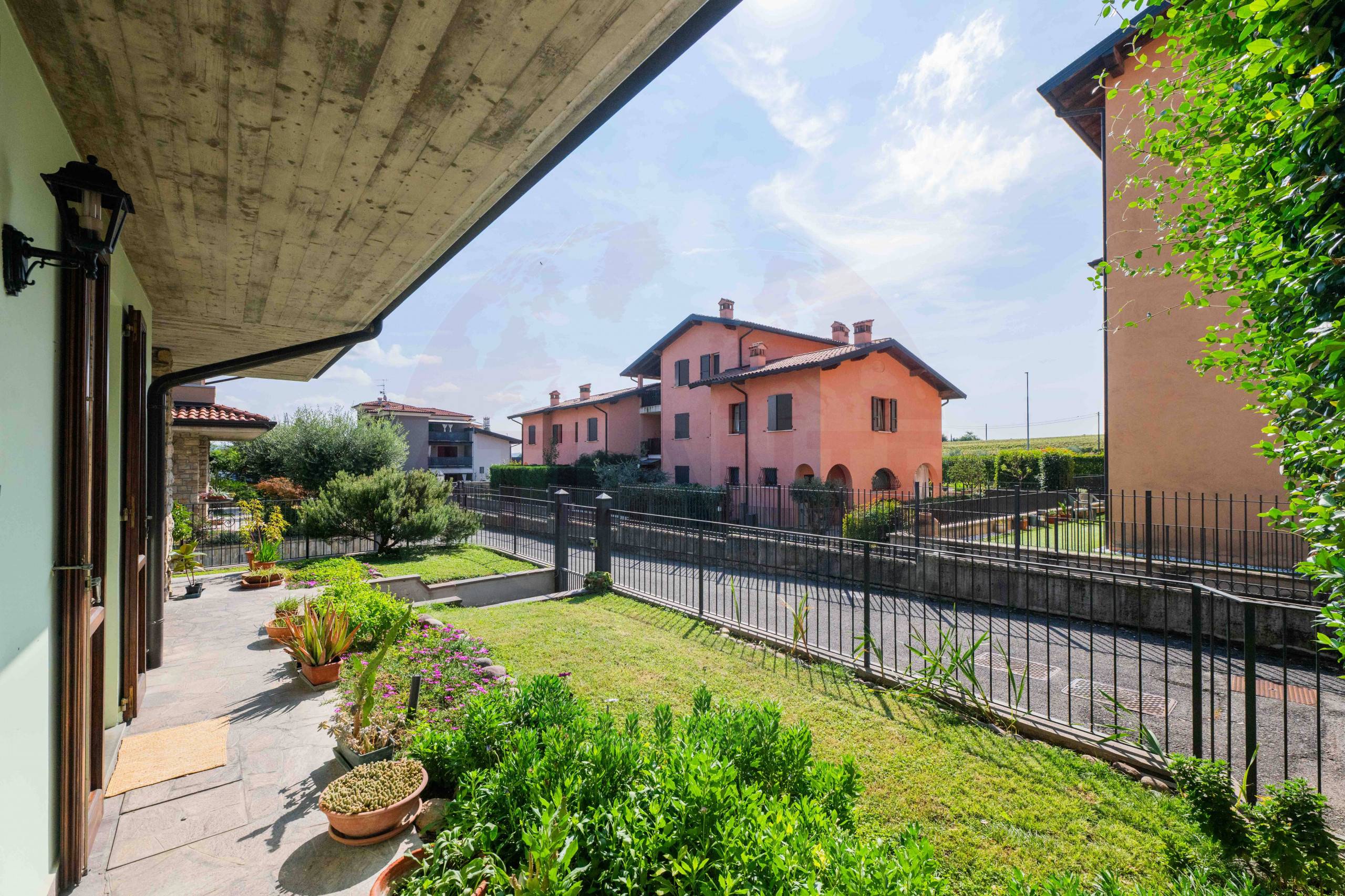 Immagine 77 di Casa semindipendente in vendita  in via Padania snc a Angolo Terme