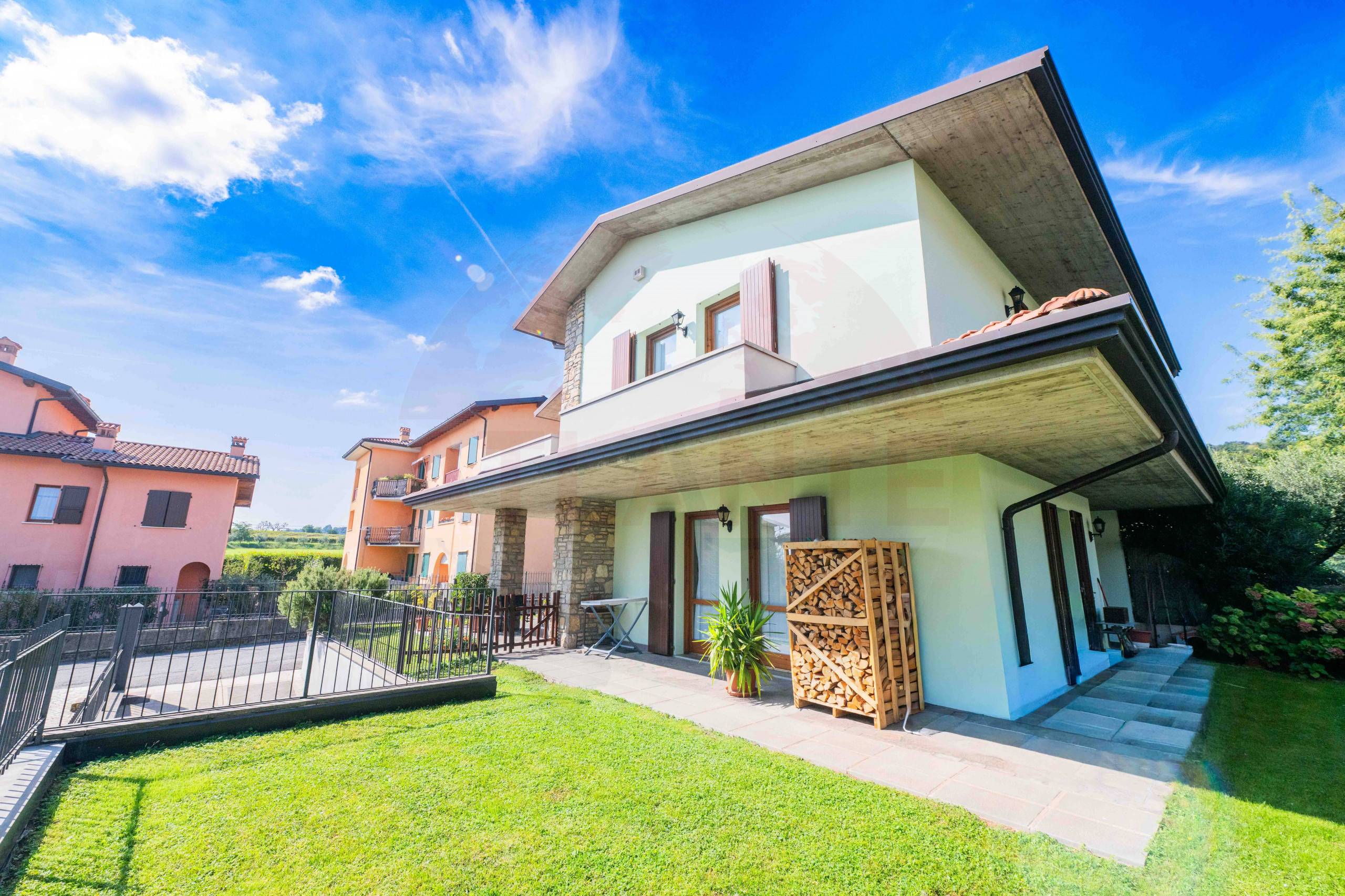 Immagine 82 di Casa semindipendente in vendita  in via Padania snc a Angolo Terme