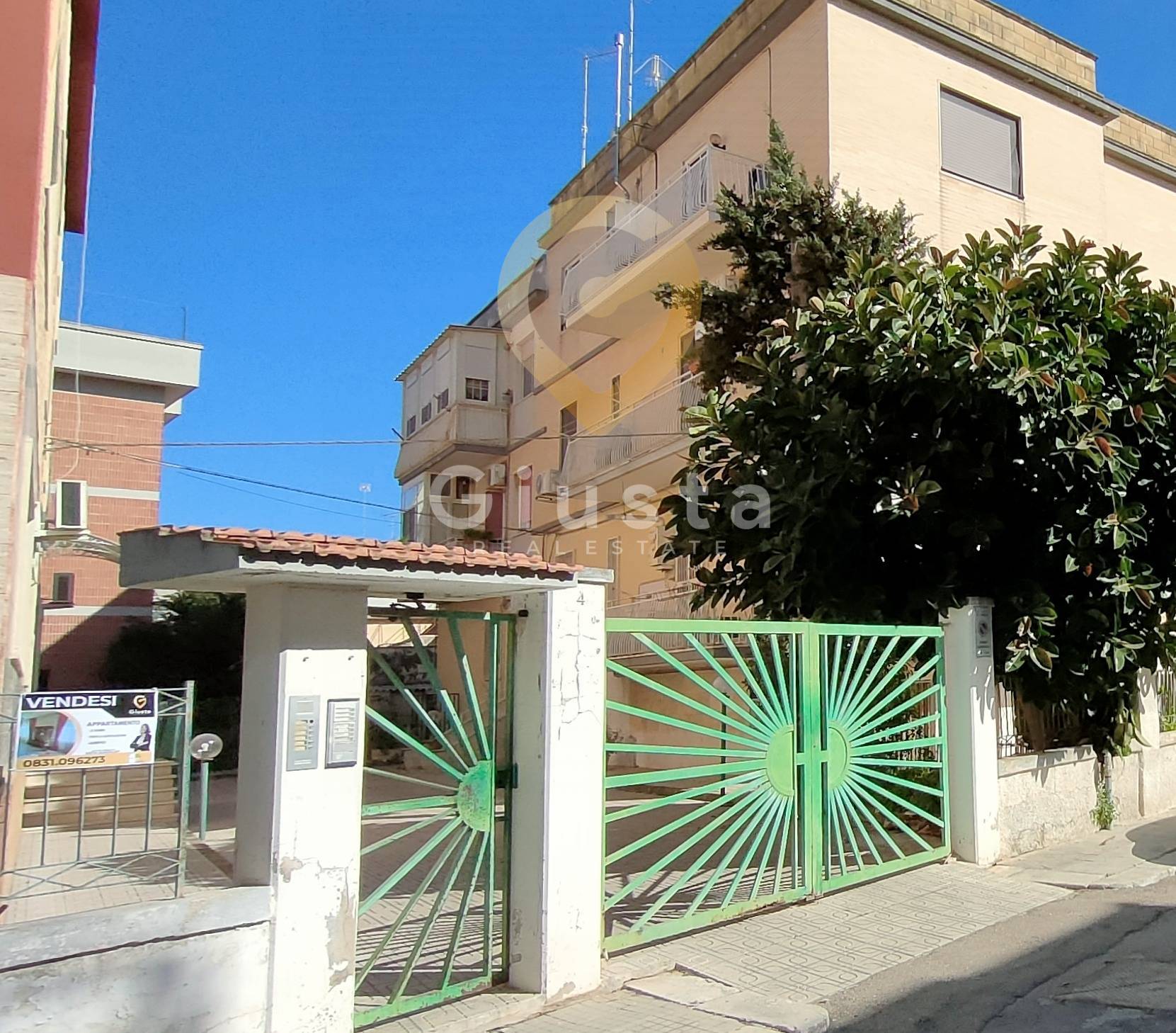 Immagine 20 di Appartamento in vendita  in Via Andrea Doria 4 a Brindisi