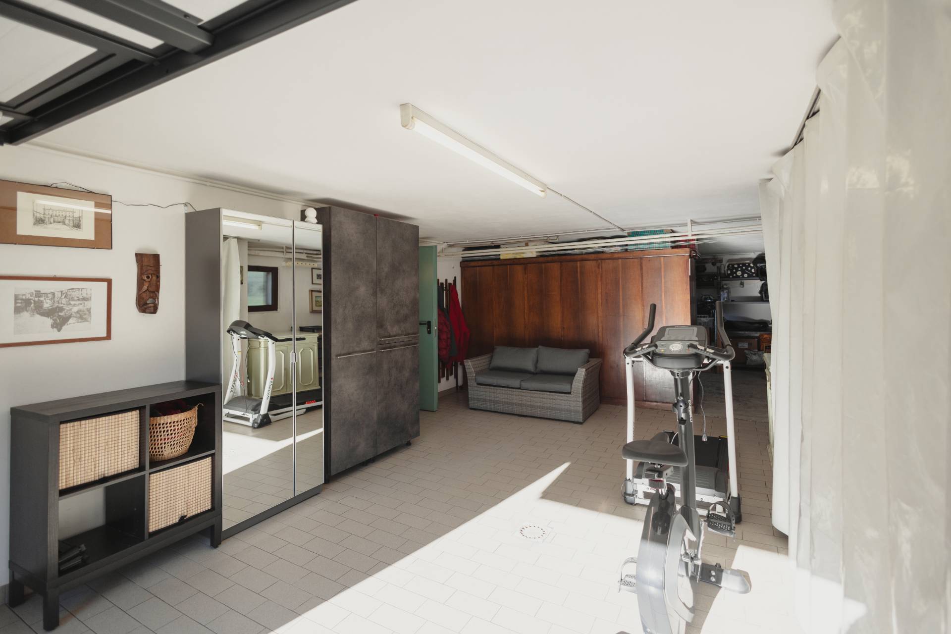 Immagine 46 di Villa in vendita  in Via San Martino 9 a Cuggiono