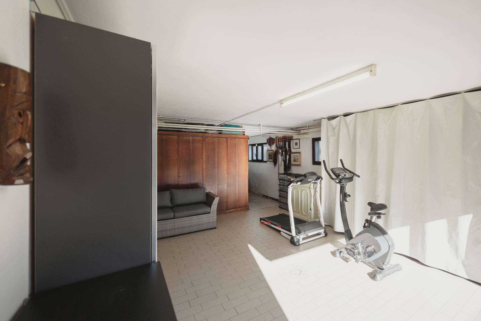 Immagine 47 di Villa in vendita  in Via San Martino 9 a Cuggiono