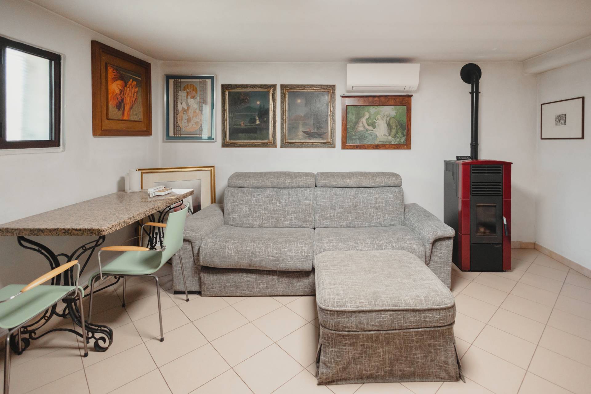 Immagine 57 di Villa in vendita  in Via San Martino 9 a Cuggiono