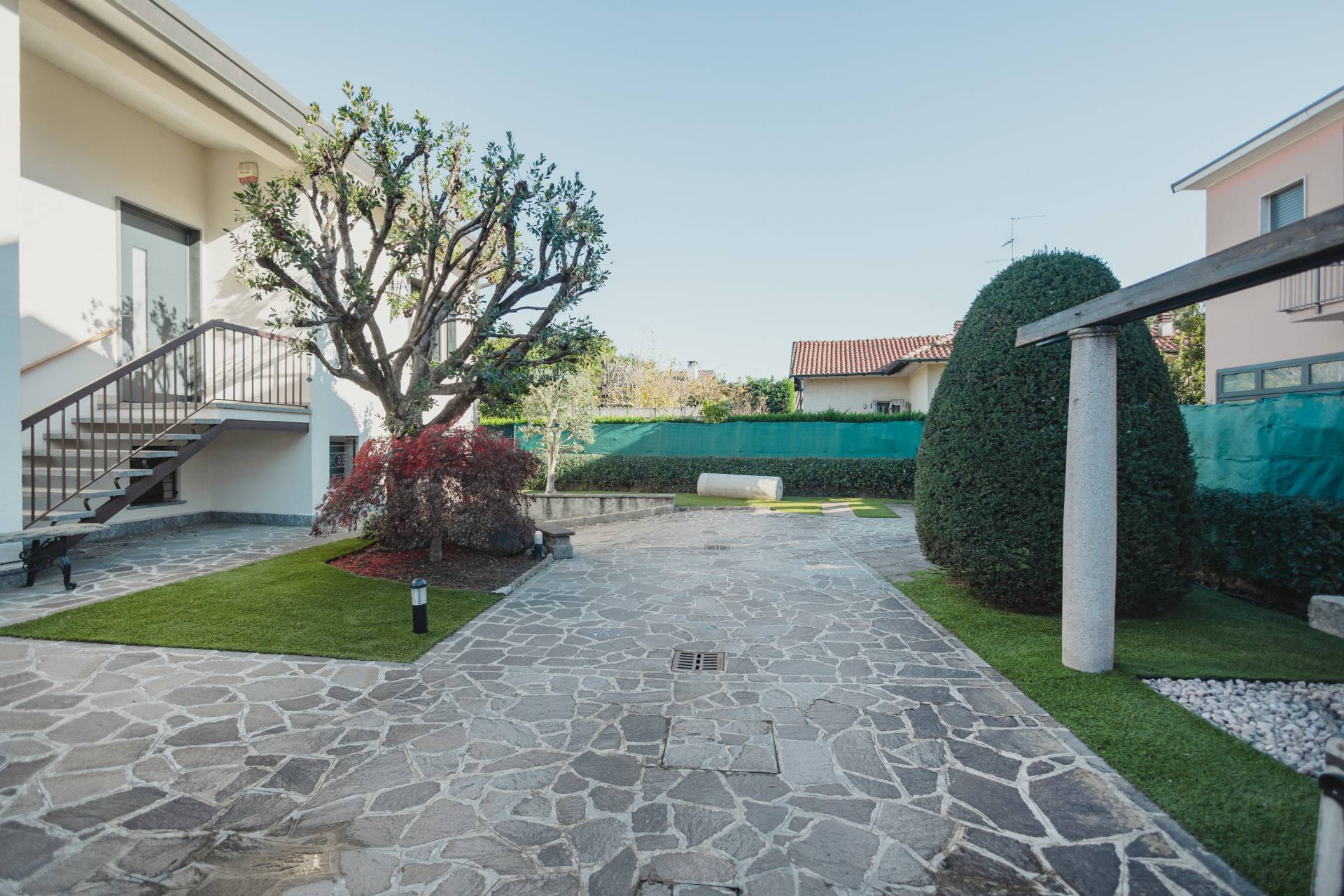 Immagine 5 di Villa in vendita  in Via San Martino 9 a Cuggiono