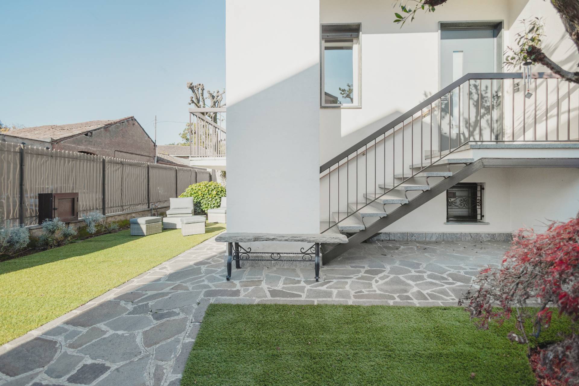 Immagine 9 di Villa in vendita  in Via San Martino 9 a Cuggiono