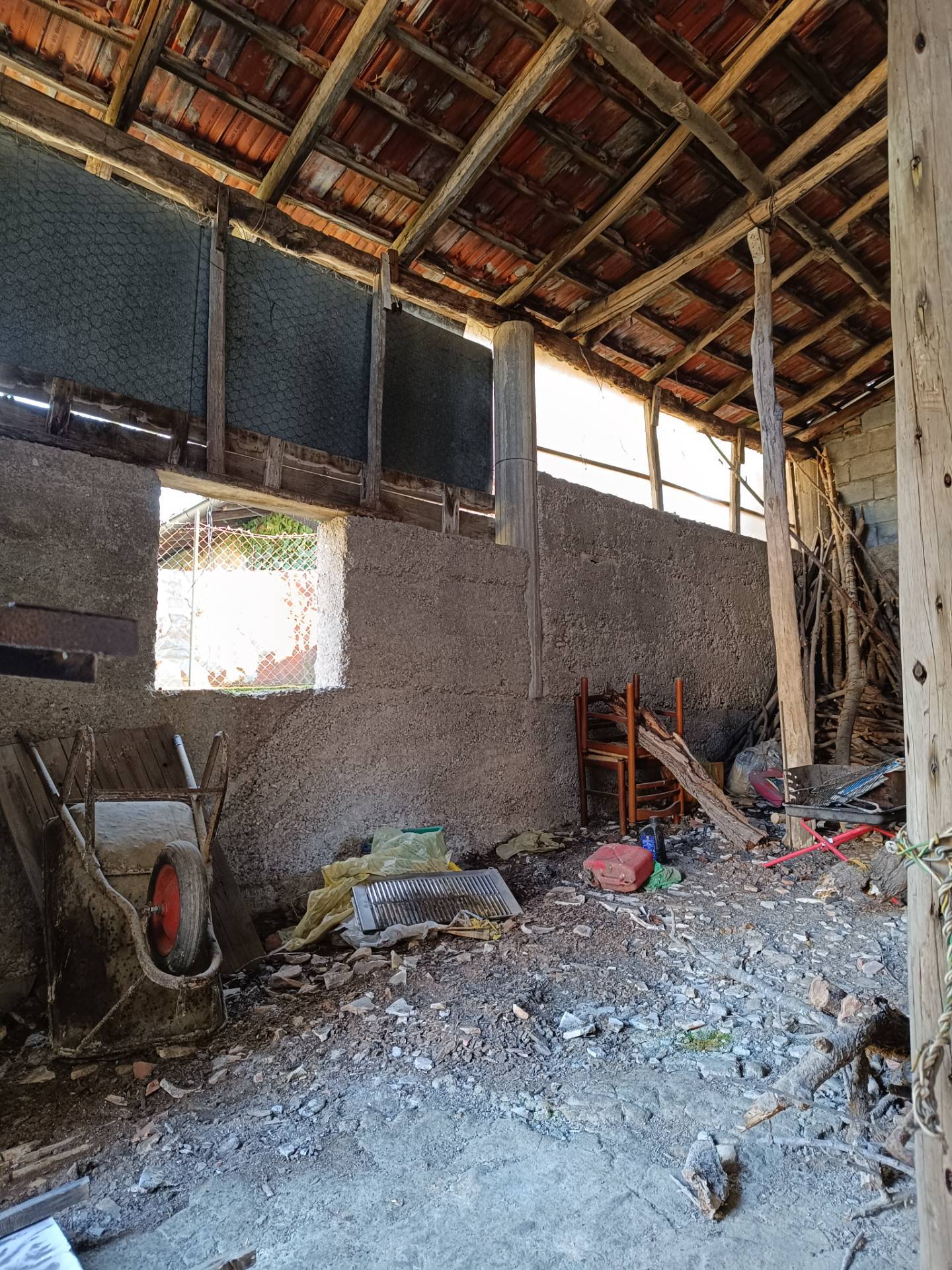 Immagine 15 di Rustico / casale in vendita  in via Toti a Varese