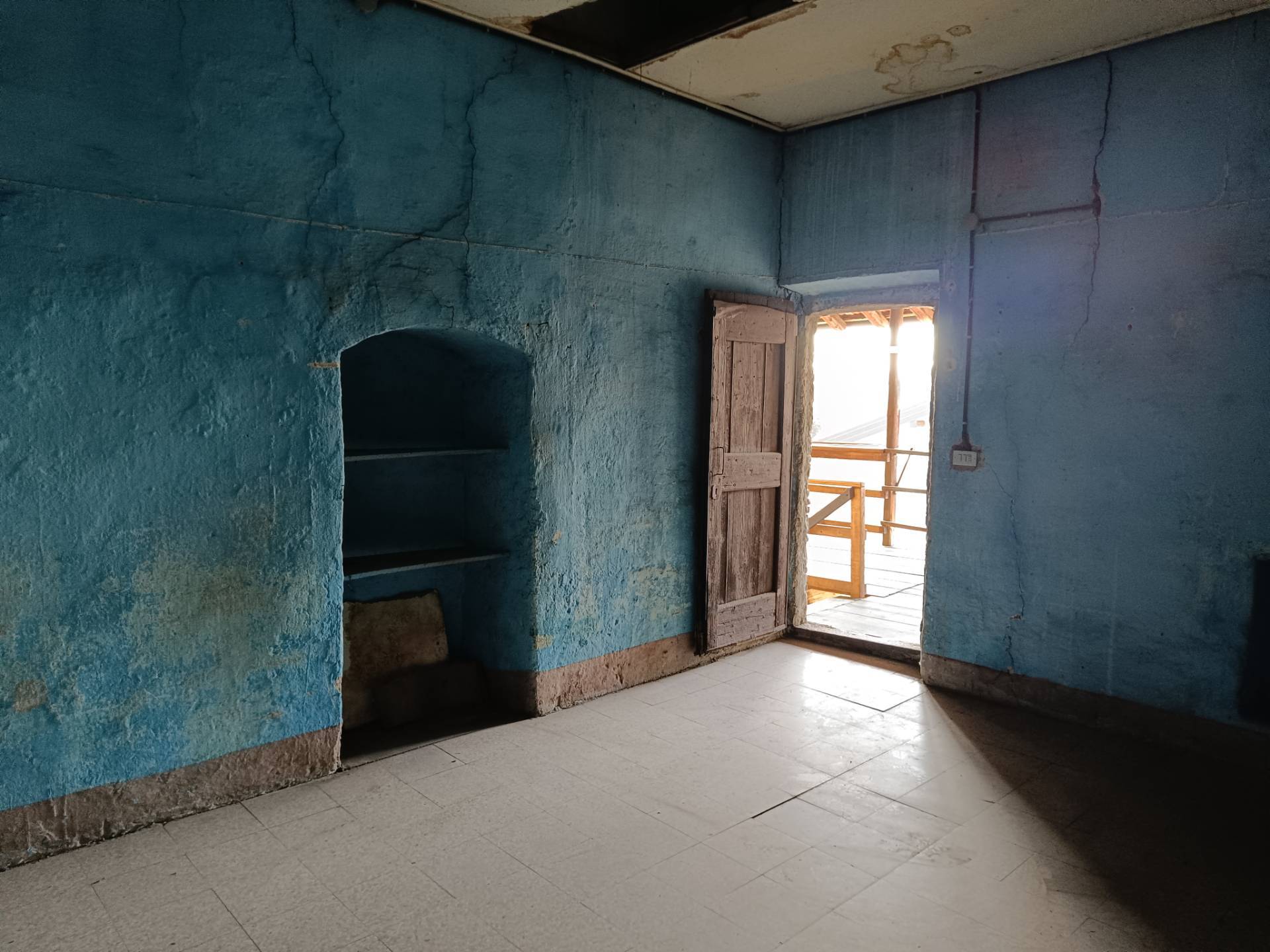 Immagine 9 di Rustico / casale in vendita  in via Toti a Varese