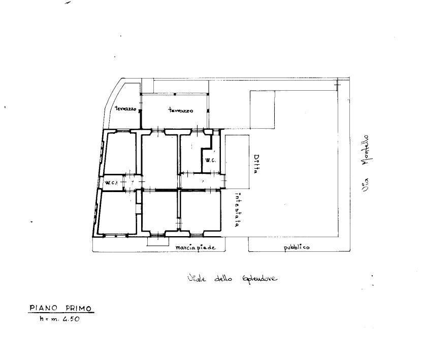 Immagine 10 di Palazzo in vendita  in Via Dello Splendore 6 a Giulianova