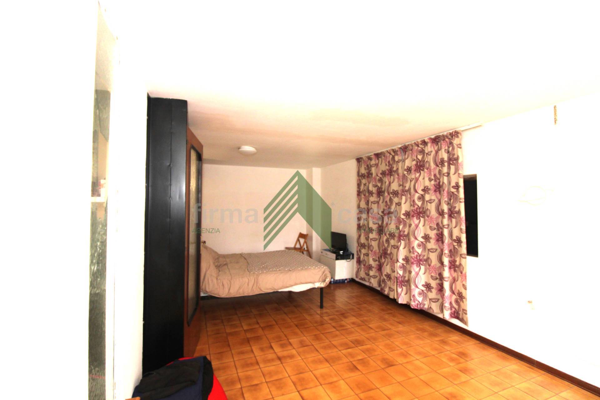 Immagine 9 di Ufficio in vendita  in via Felice Barnabei 34 a Teramo