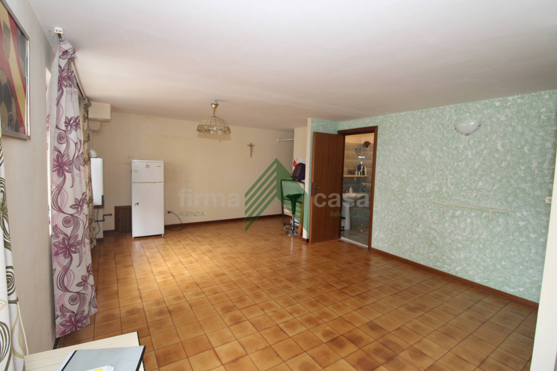 Immagine 20 di Ufficio in vendita  in via Felice Barnabei 34 a Teramo