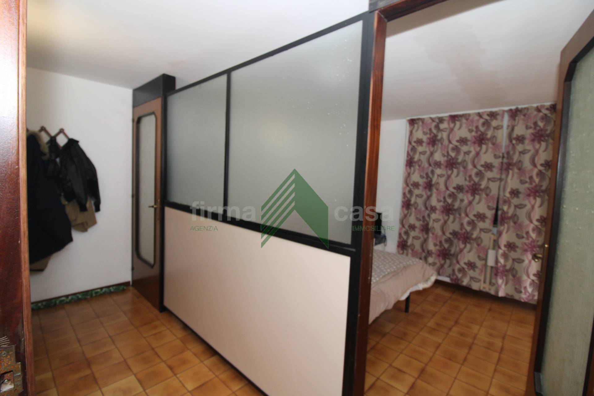 Immagine 27 di Ufficio in vendita  in via Felice Barnabei 34 a Teramo