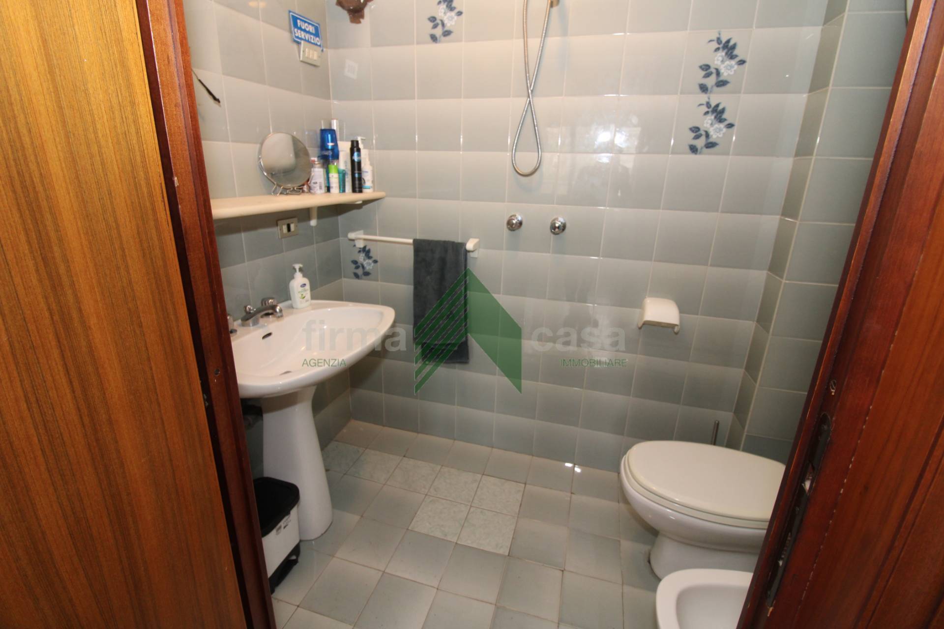 Immagine 31 di Ufficio in vendita  in via Felice Barnabei 34 a Teramo