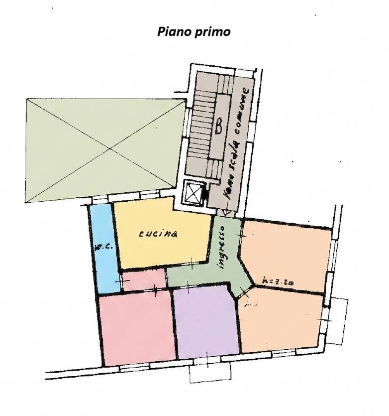 Immagine 24 di Appartamento in vendita  in via Teatro Antico 18 a Teramo