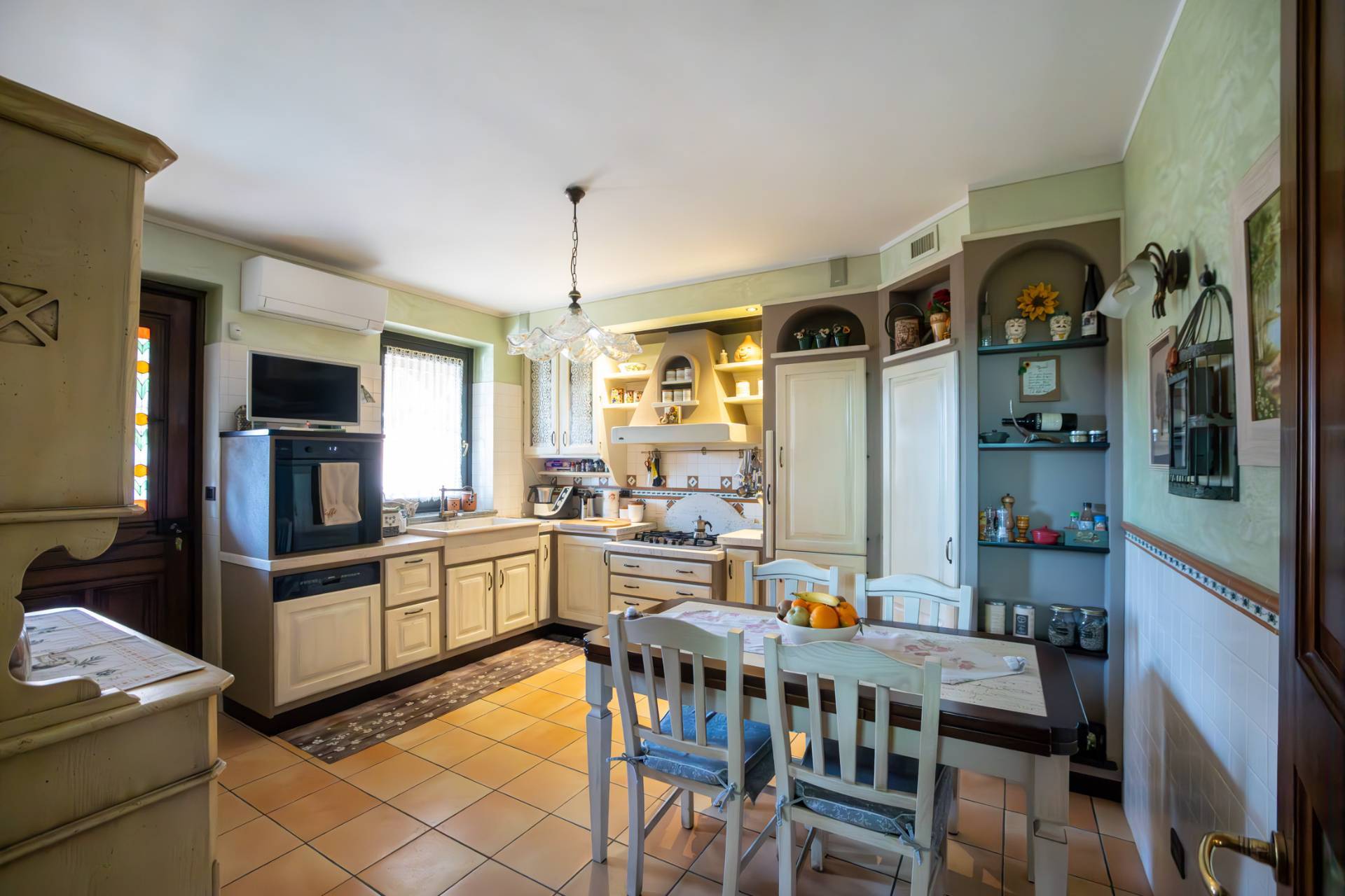 Immagine 6 di Villa in vendita  in Via Isonzo 6 a Almese