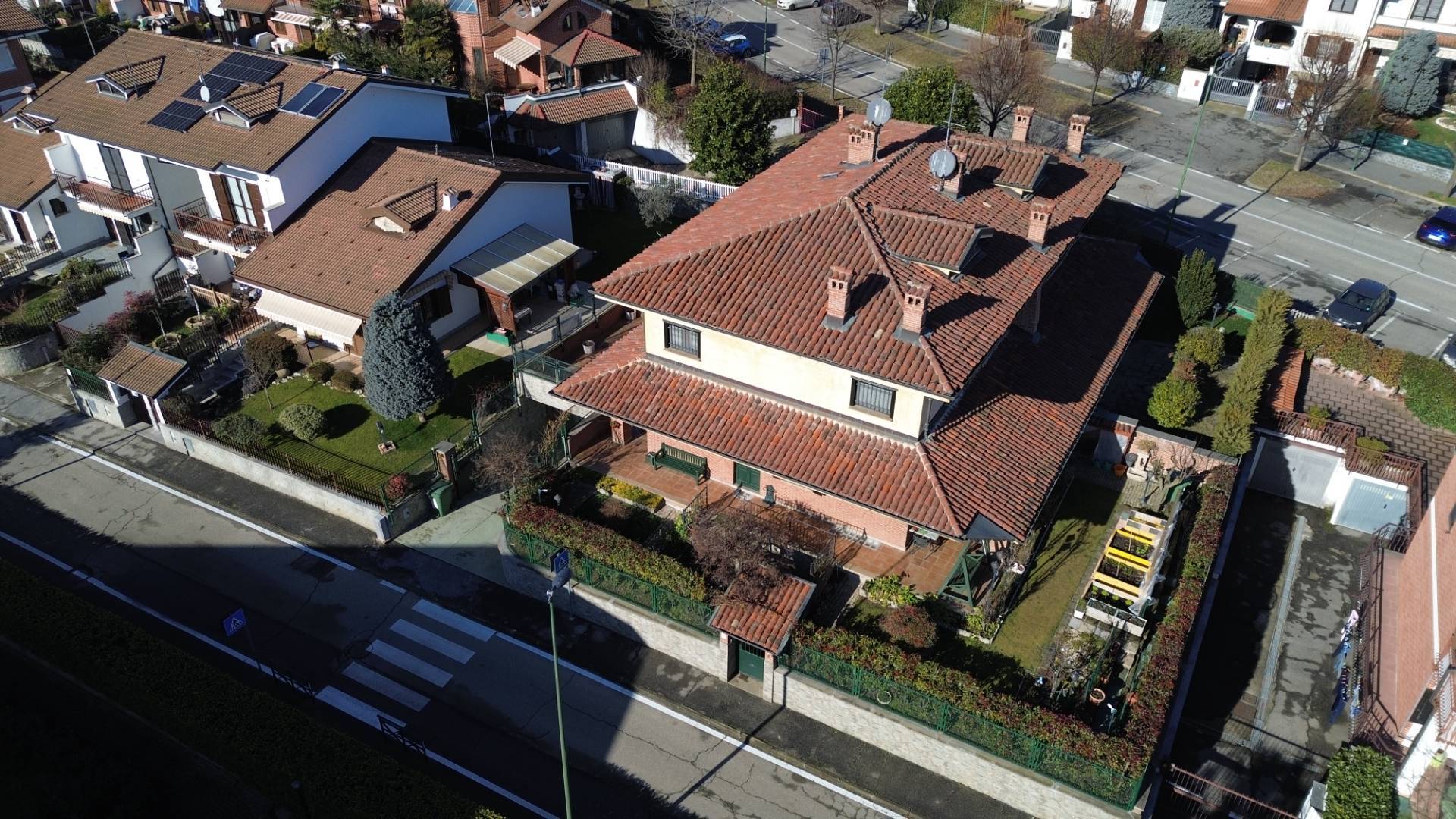 Immagine 2 di Villa in vendita  in Via Isonzo 6 a Almese