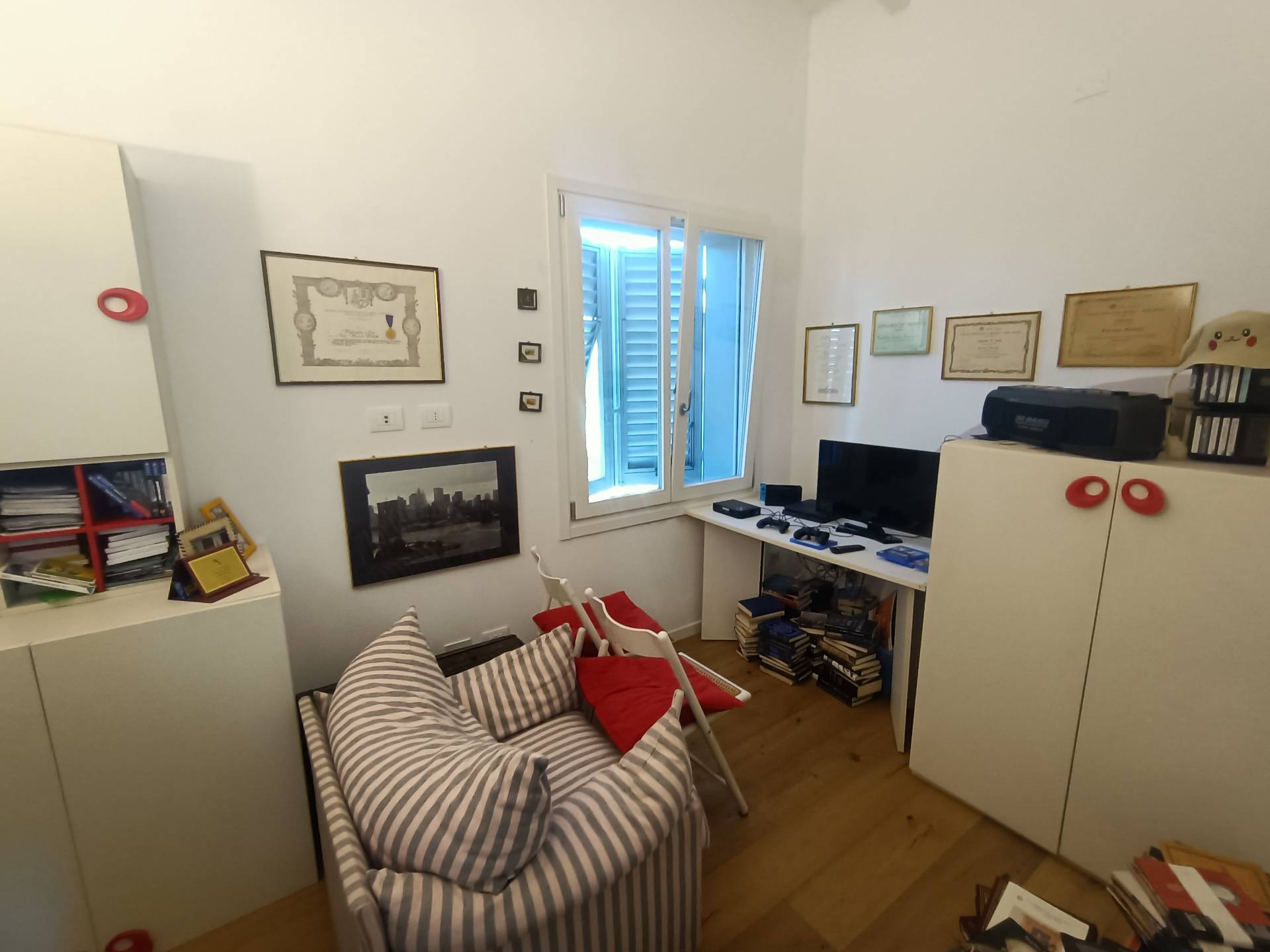 Foto annuncio 24