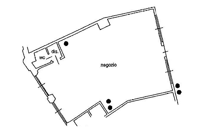 Immagine 7 di Negozio in affitto  a Bergamo