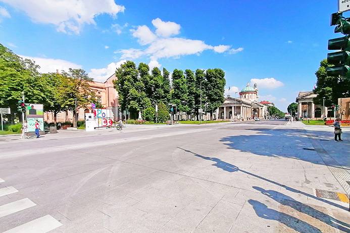 Immagine 2 di Albergo/B&B/Residence in vendita  a Bergamo