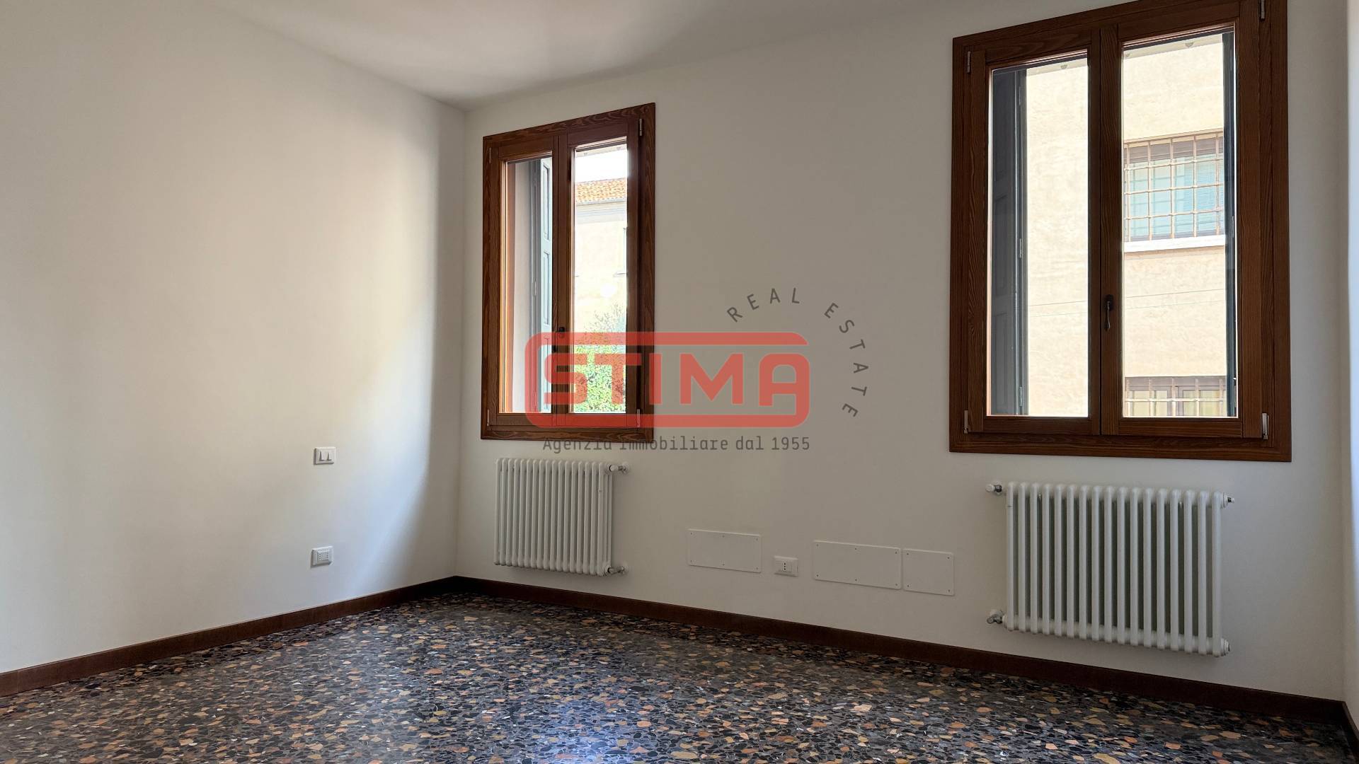 Immagine 29 di Appartamento in affitto  79 a Treviso