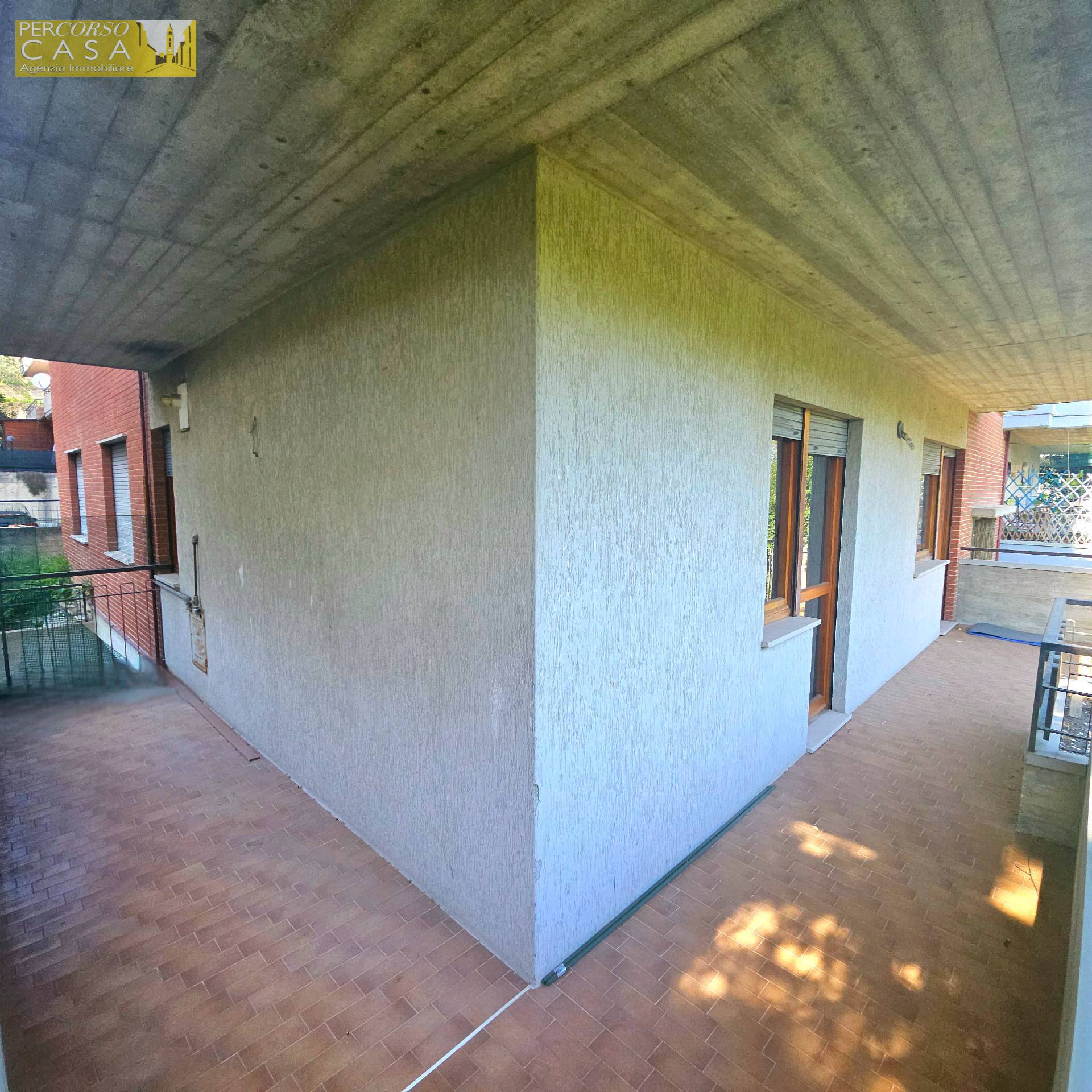 Immagine 10 di Appartamento in vendita  in Via Barnabei a Teramo