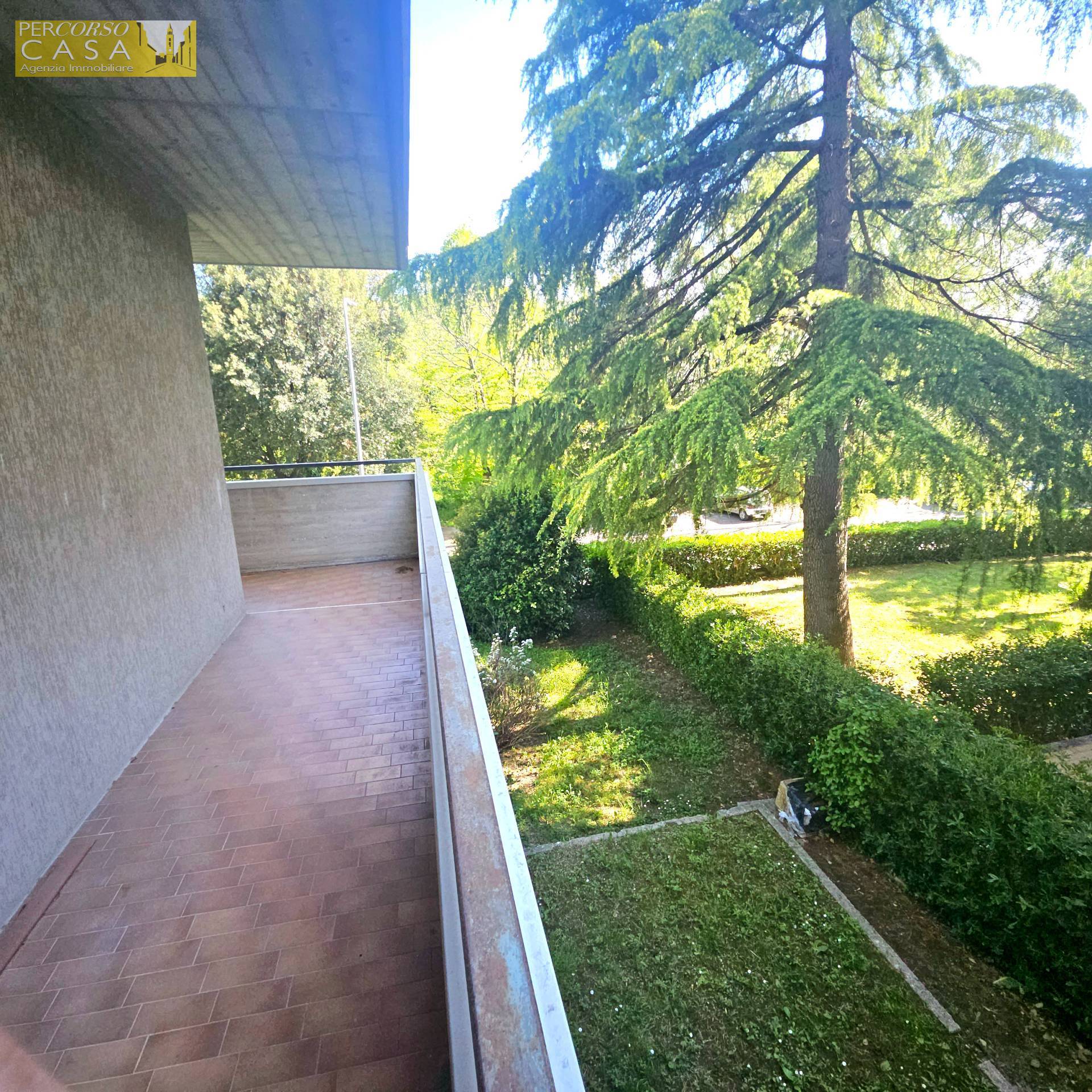 Immagine 11 di Appartamento in vendita  in Via Barnabei a Teramo