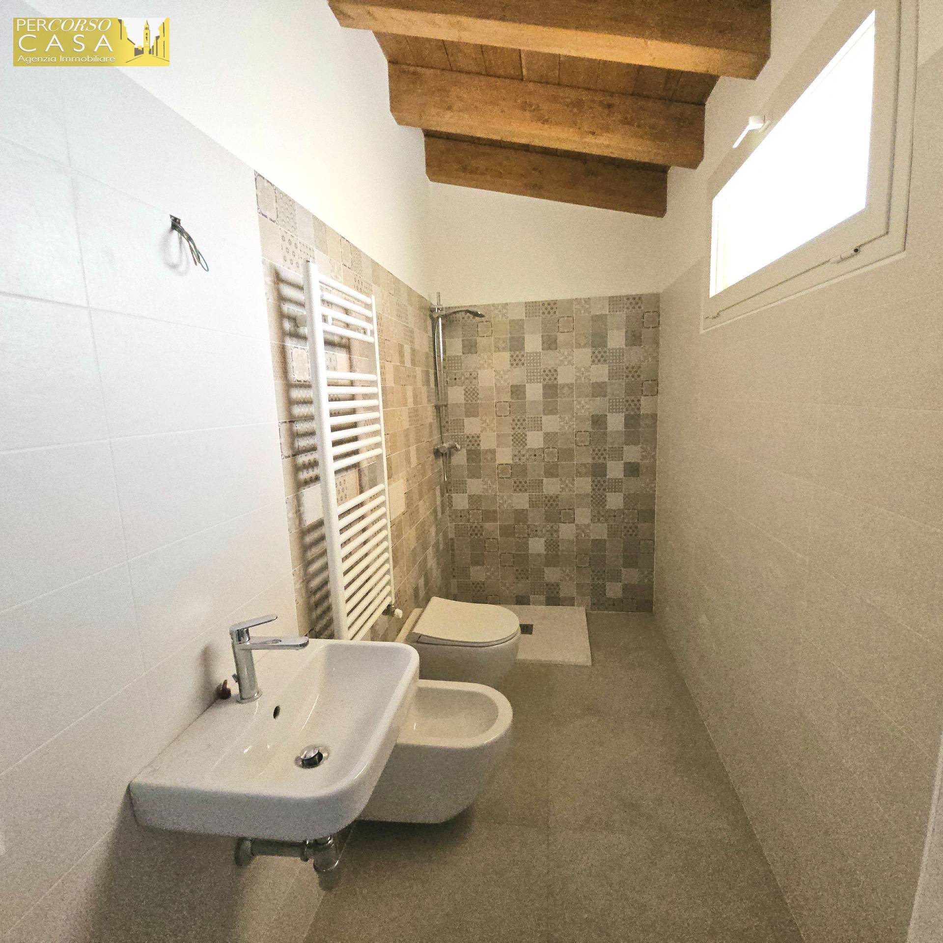 Immagine 12 di Appartamento in vendita  in Piano Grande a Ancarano