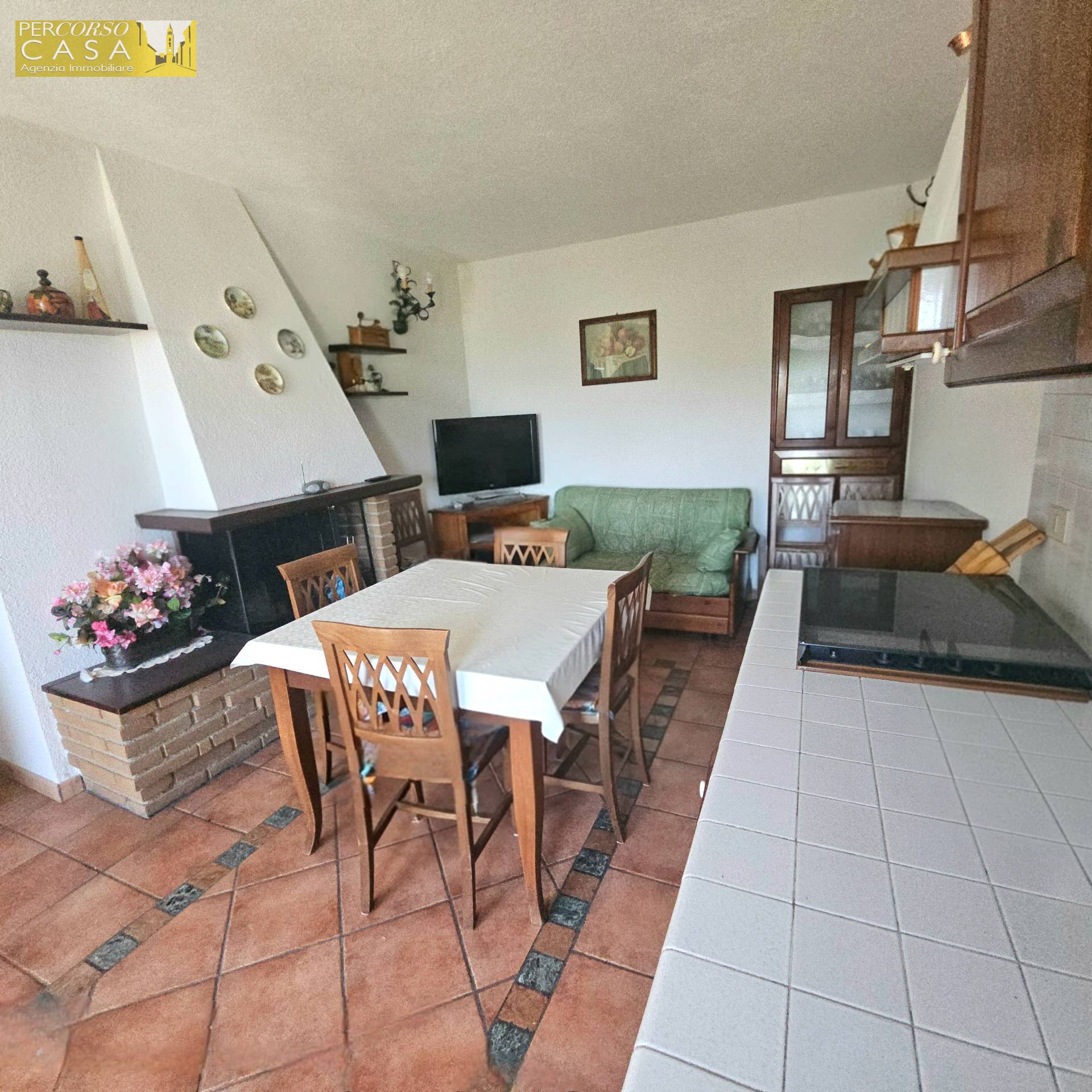 Immagine 2 di Appartamento in vendita  a Ancarano