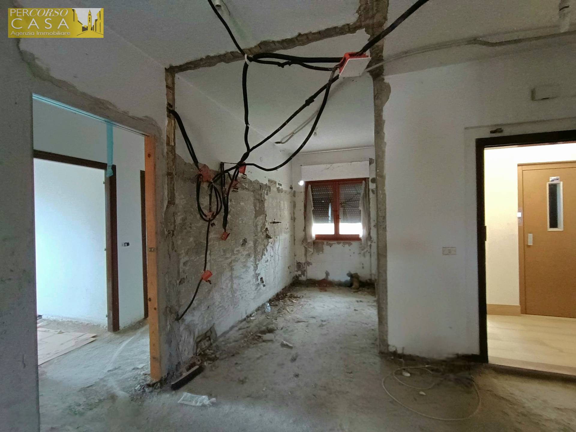 Immagine 8 di Appartamento in vendita  in VIA GALILEI a Teramo