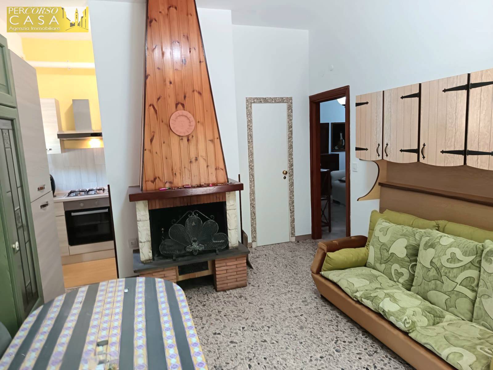 Immagine 3 di Appartamento in vendita  in Viale Cavour a Teramo