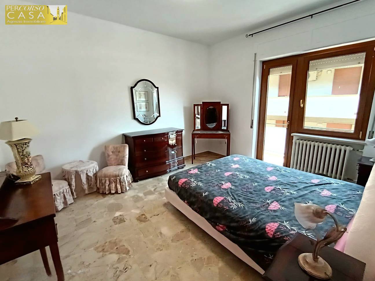 Immagine 7 di Appartamento in vendita  in Viale Cavour a Teramo