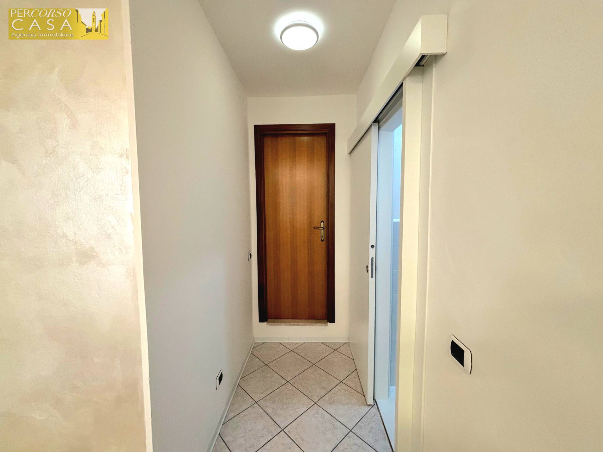 Immagine 6 di Ufficio   in Viale Duca degli Abruzzi a Montorio Al Vomano