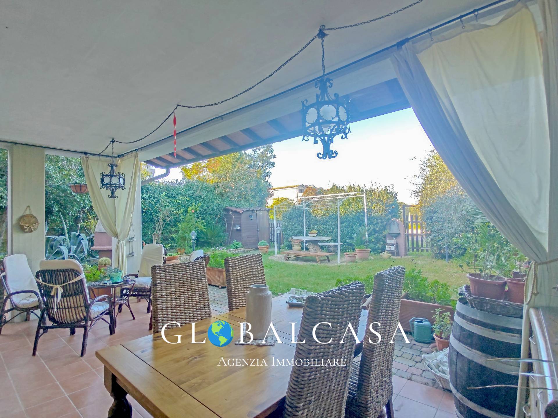 Immagine 4 di Villetta a schiera in vendita  in Via Senese 25 a Grosseto