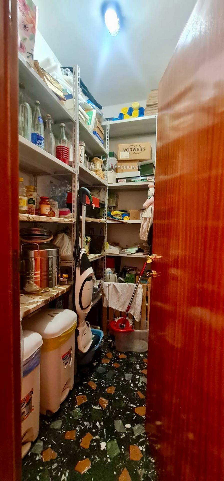 Immagine 22 di Appartamento in vendita  a San Benedetto Del Tronto