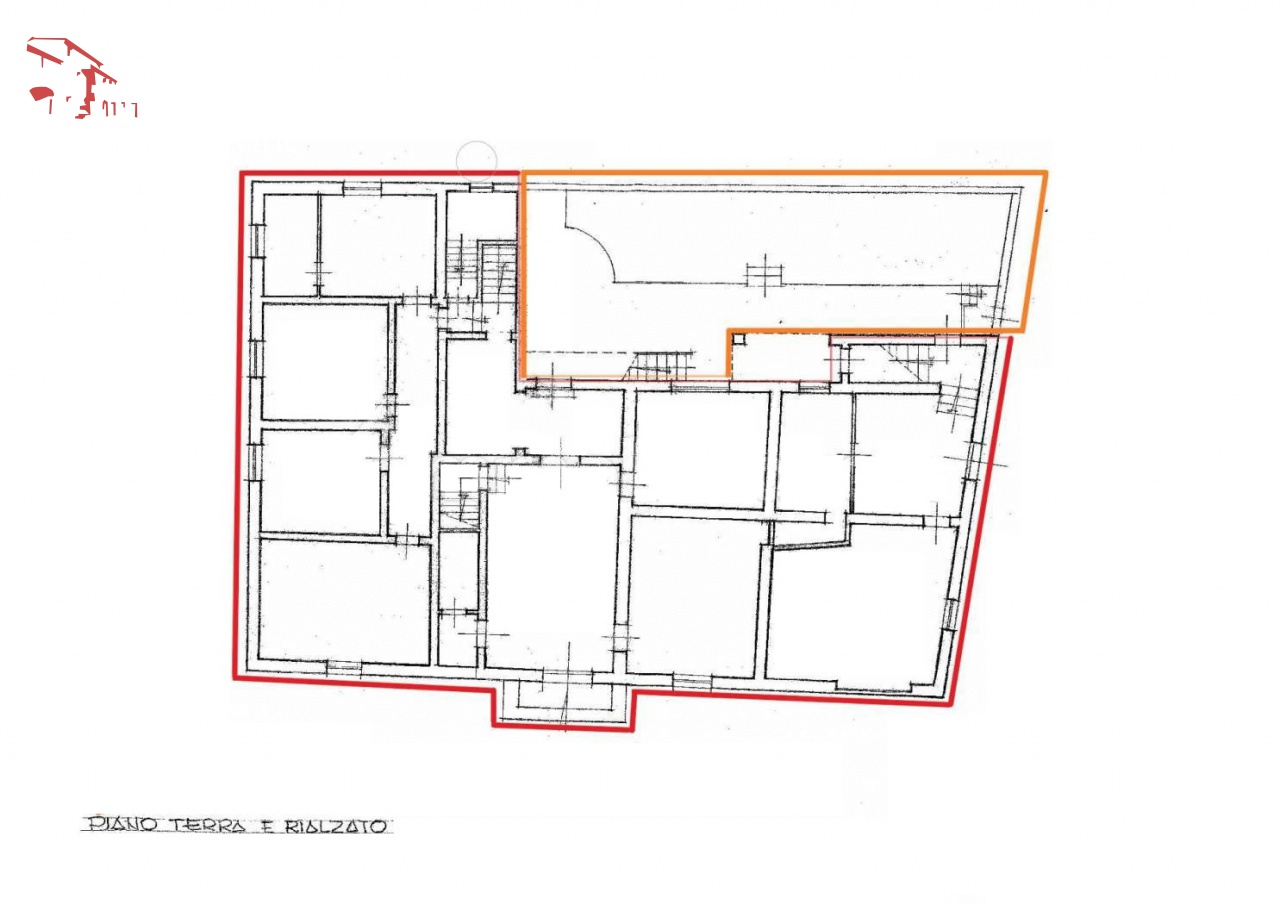 Immagine 34 di Palazzo in vendita  in via San Matteo a San Gimignano