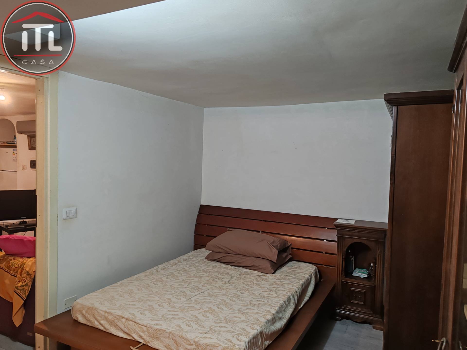 Immagine 14 di Cantina in vendita  in Giuseppe Vanni a Roma