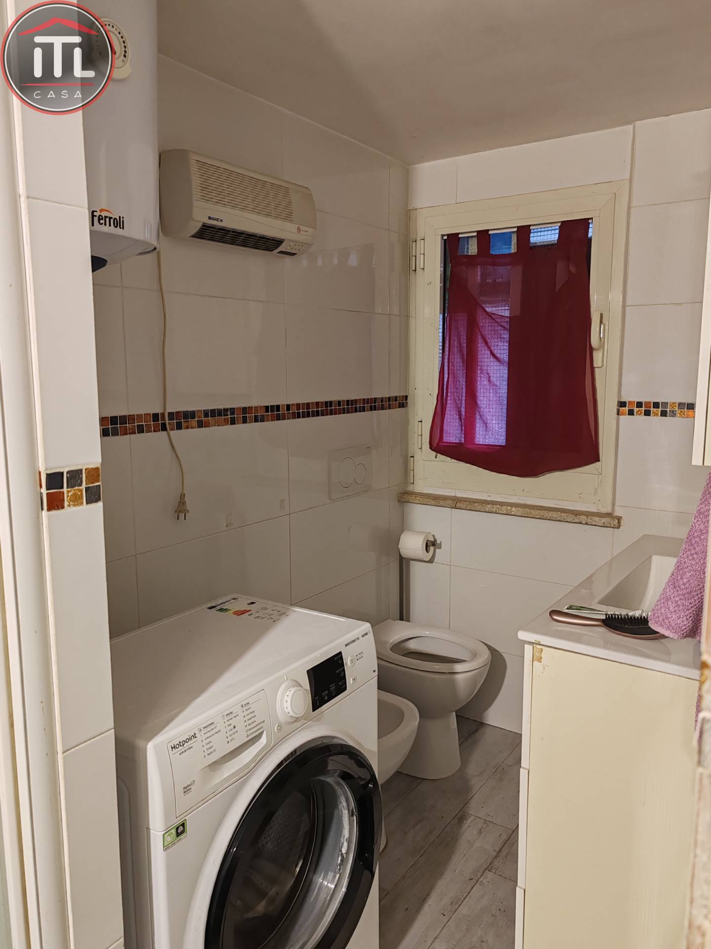 Immagine 19 di Cantina in vendita  in Giuseppe Vanni a Roma