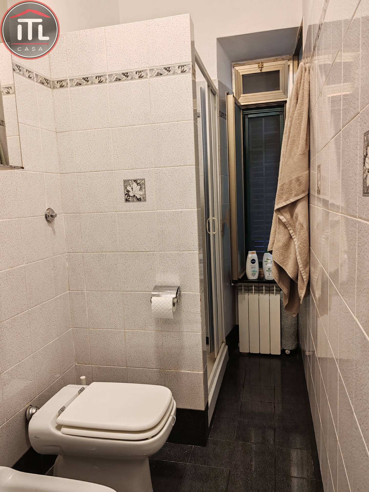 Immagine 23 di Cantina in vendita  in Giuseppe Vanni a Roma