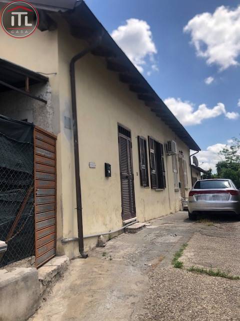 Immagine 4 di Appartamento in vendita  in Via Trionfale a Roma