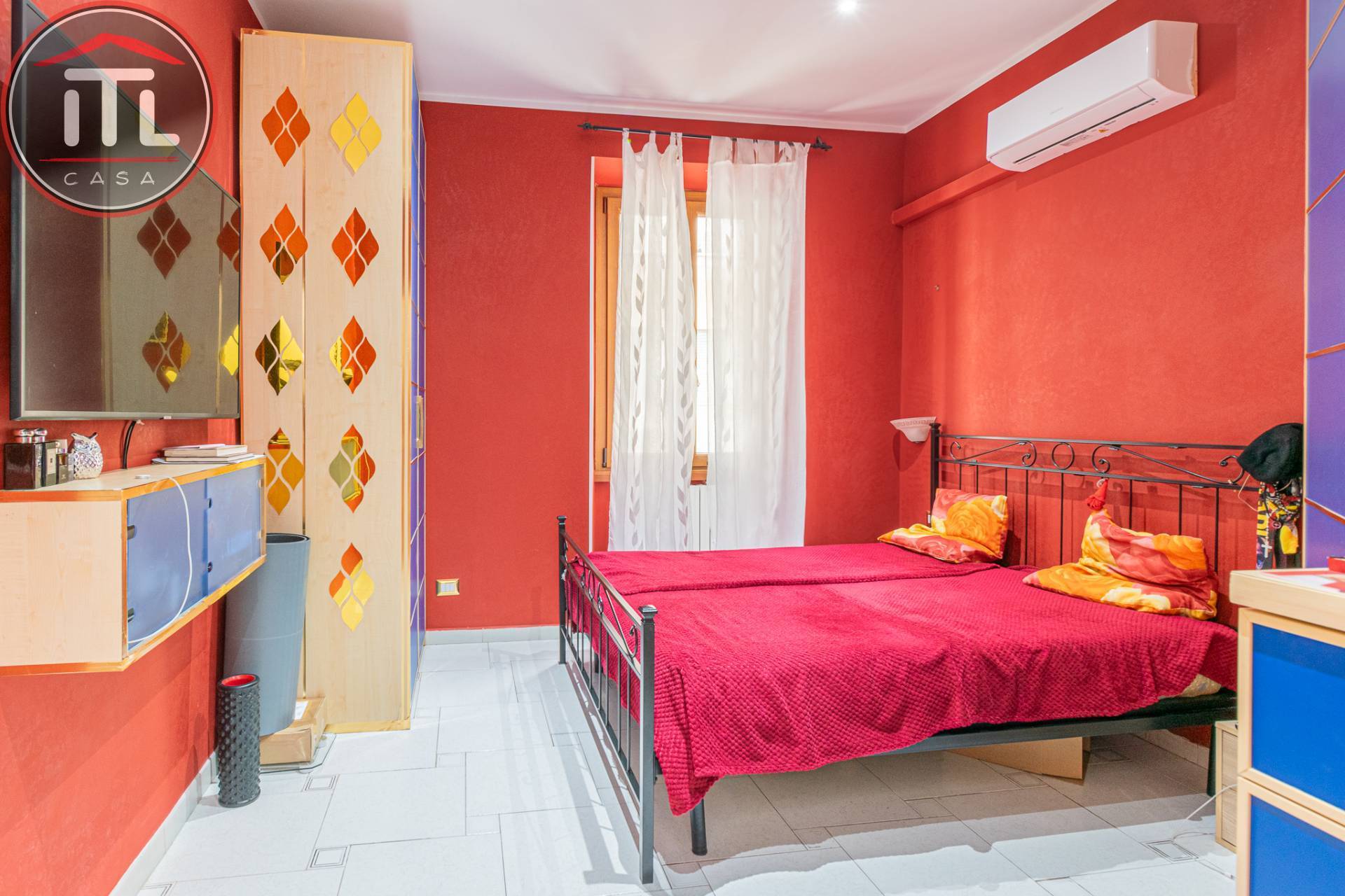 Immagine 10 di Appartamento in vendita  in Via Santafiora a Roma