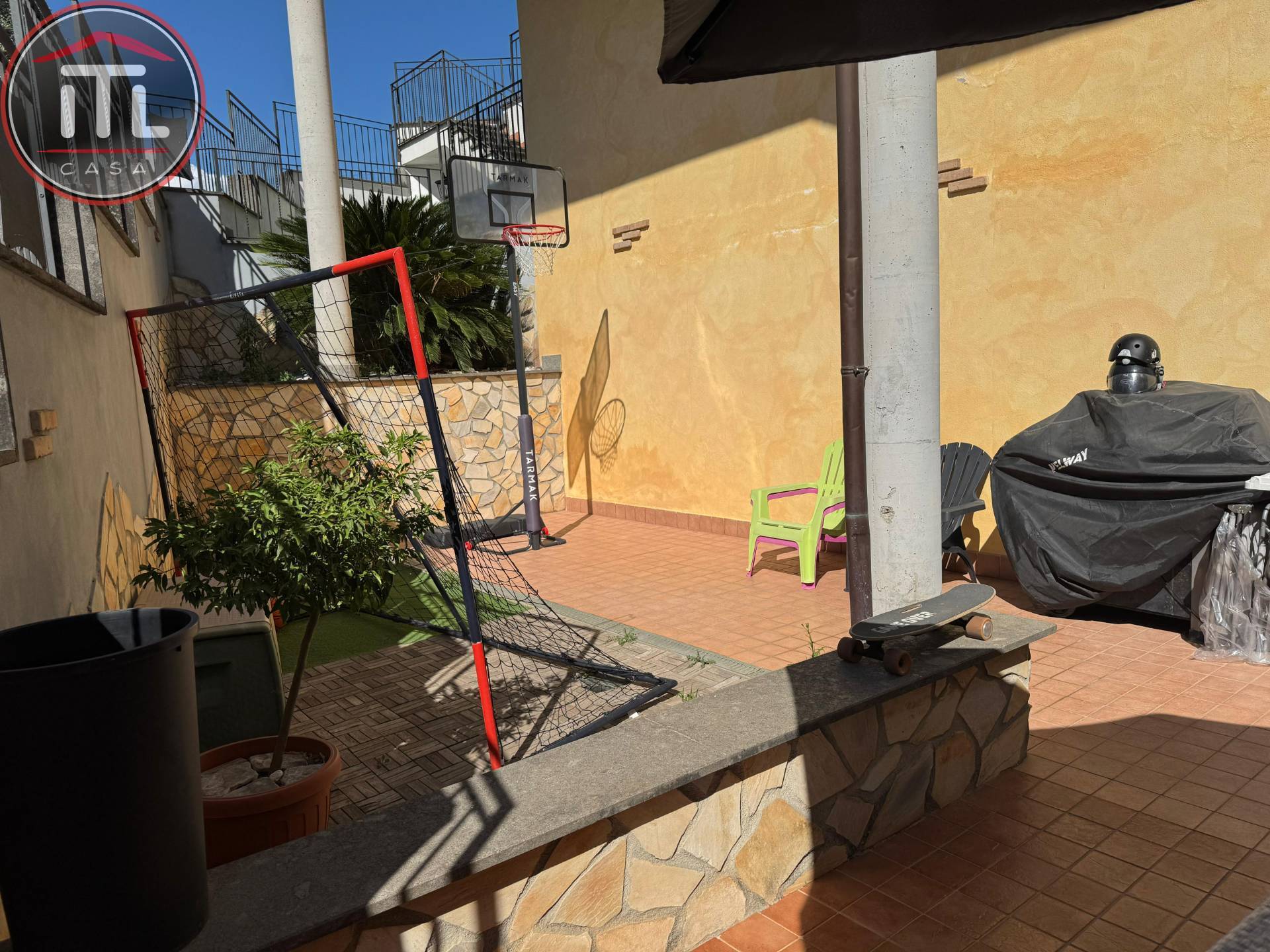 Immagine 11 di Appartamento in vendita  in Gavoi 12 a Roma