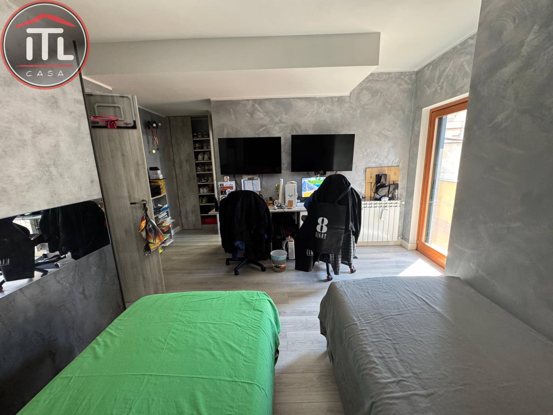 Immagine 15 di Appartamento in vendita  in Gavoi 12 a Roma