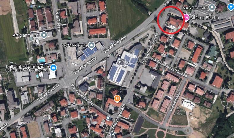 Immagine 76 di Palazzo in vendita  in Via vittorio Veneto 1 a Almenno San Bartolomeo