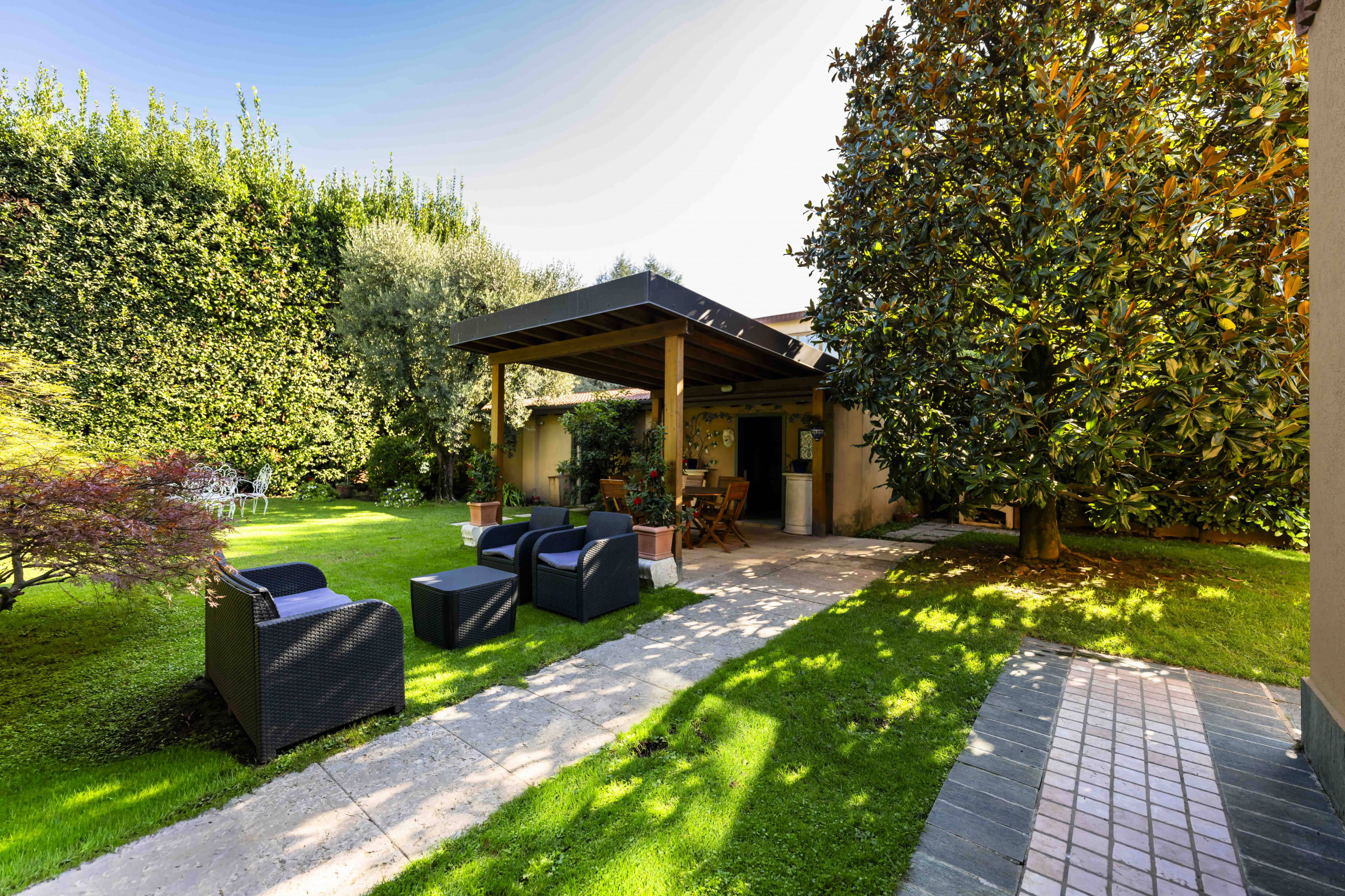 Immagine 14 di Casa indipendente in vendita  a Bergamo