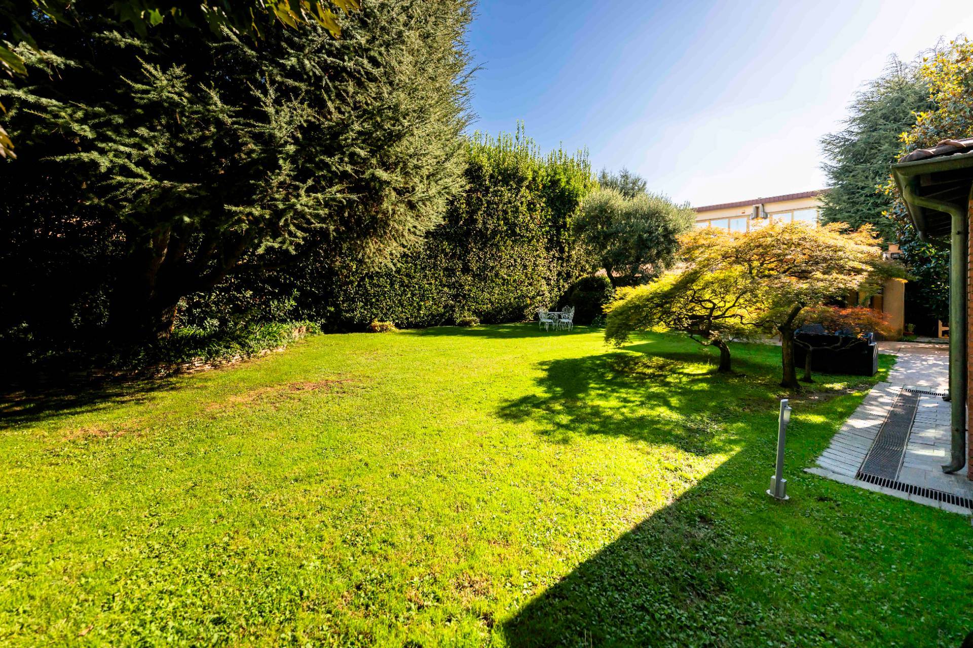 Immagine 18 di Casa indipendente in vendita  a Bergamo