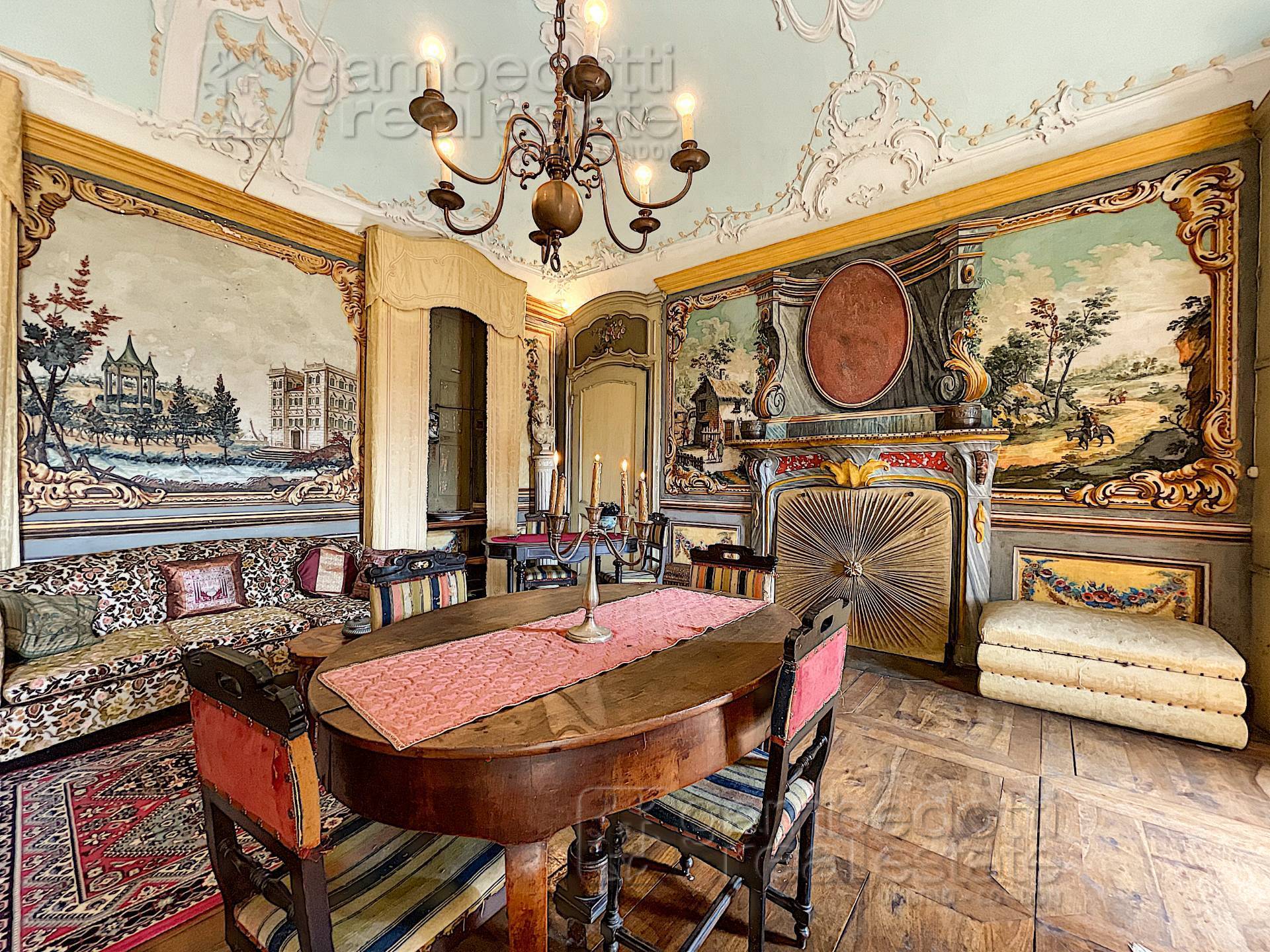 Immagine 5 di Villa in vendita  a Barge