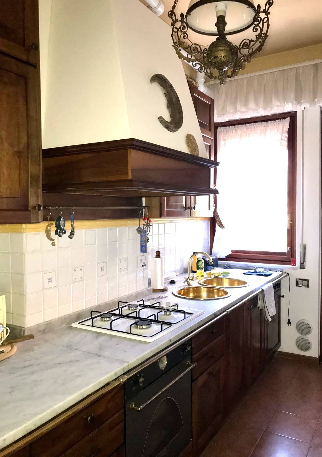 Immagine 7 di Appartamento in vendita  in Via Crosa Dell'Oro a Santa Margherita Ligure