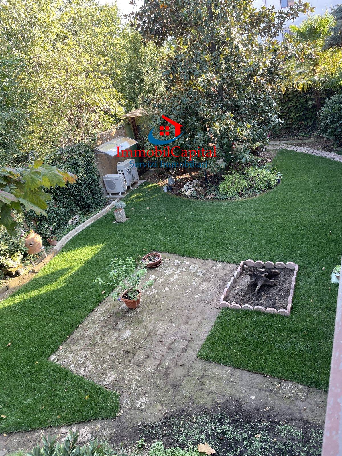 Immagine 6 di Casa indipendente in vendita  in Via rialto a Cremona