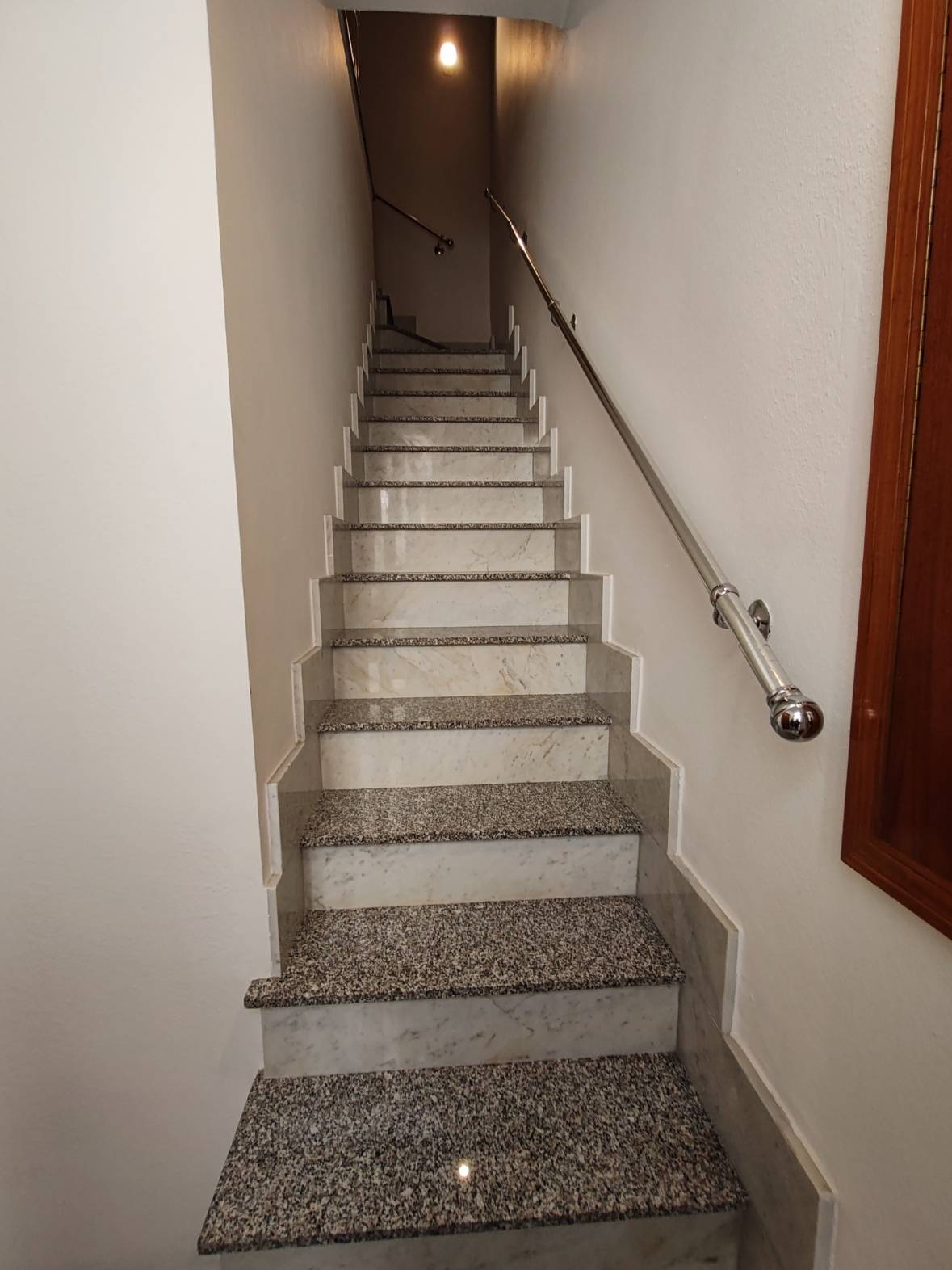 Immagine 6 di Appartamento in vendita  in VIA MANZONI 34 a Floridia