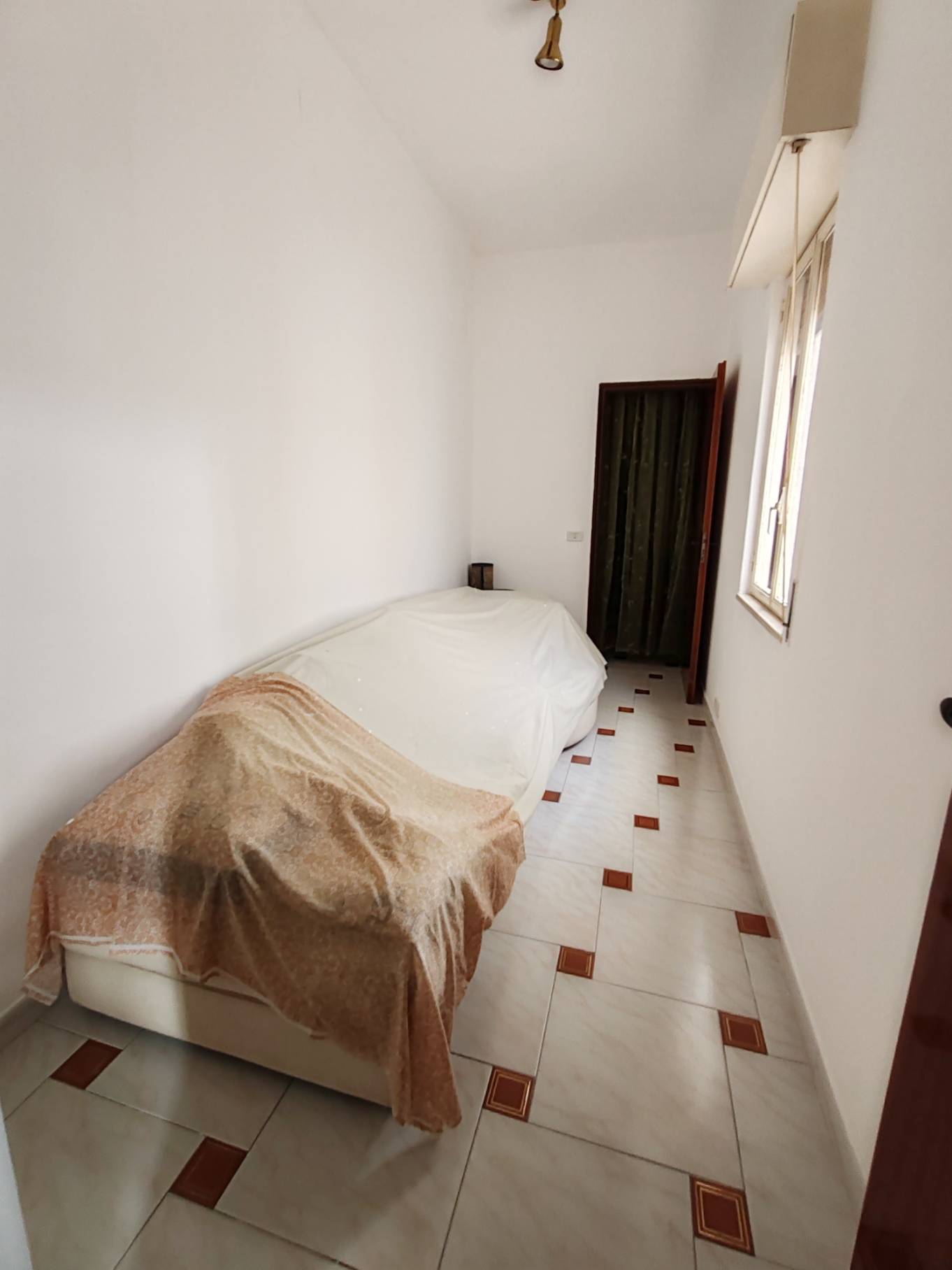 Immagine 40 di Appartamento in vendita  in VIA MANZONI 34 a Floridia