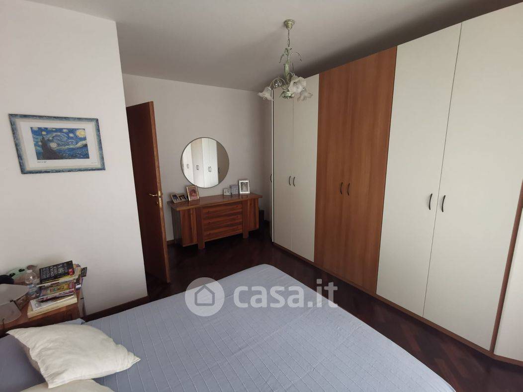 Immagine 6 di Villetta a schiera in vendita  in via giolitti a Pesaro