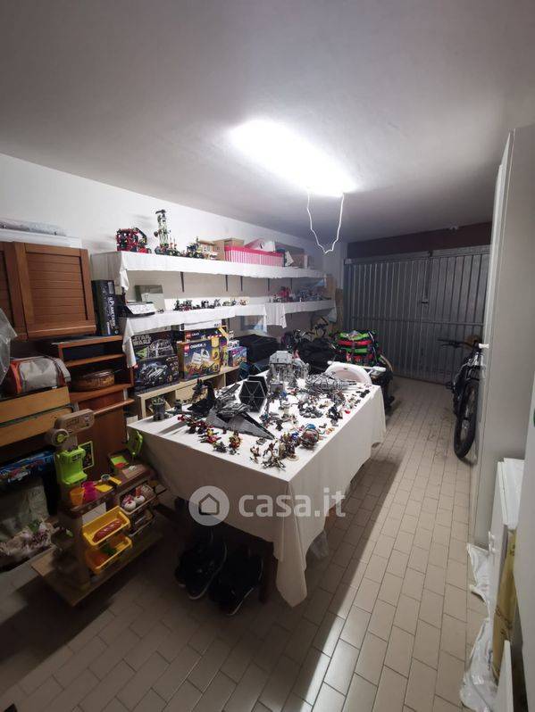 Immagine 15 di Villetta a schiera in vendita  in via giolitti a Pesaro